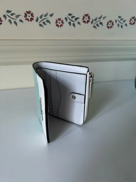 Kate Spade Mint / Blue and White Leather Satchel with Matching Wallet - Picture 3 of 6